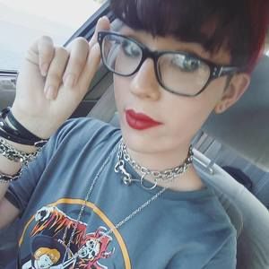 Meet your Posher, Sabrina